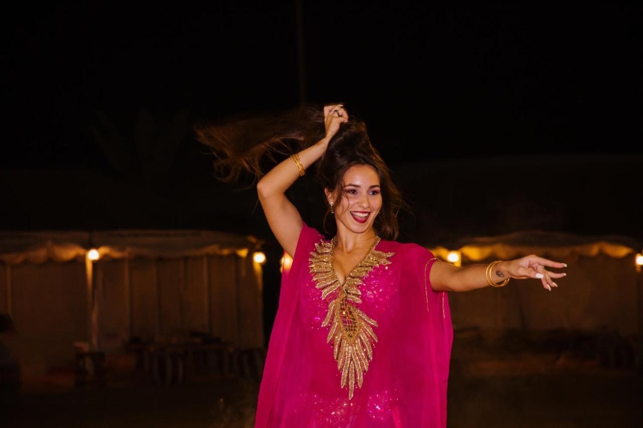 Al Khayma Camp "Elite Glamping & Dining In Experience" Hotell Hunaywah Eksteriør bilde